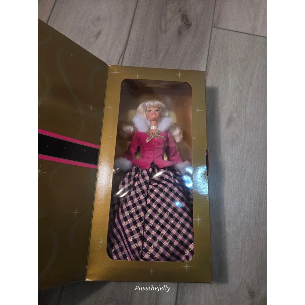 Vtg Avon Exclusive‎ Barbie Winter Rhapsody 2nd Series Special Edition NIB 90s